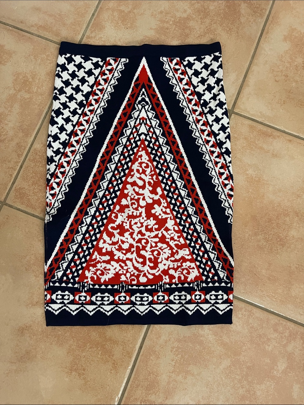 Etiquette Clothiers Navy, Red & White Geometric Knit Pencil Skirt